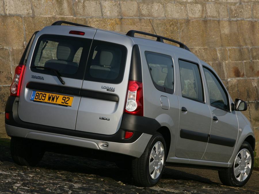  Dacia Logan MCV 2006 года  (фото 14 из 22)